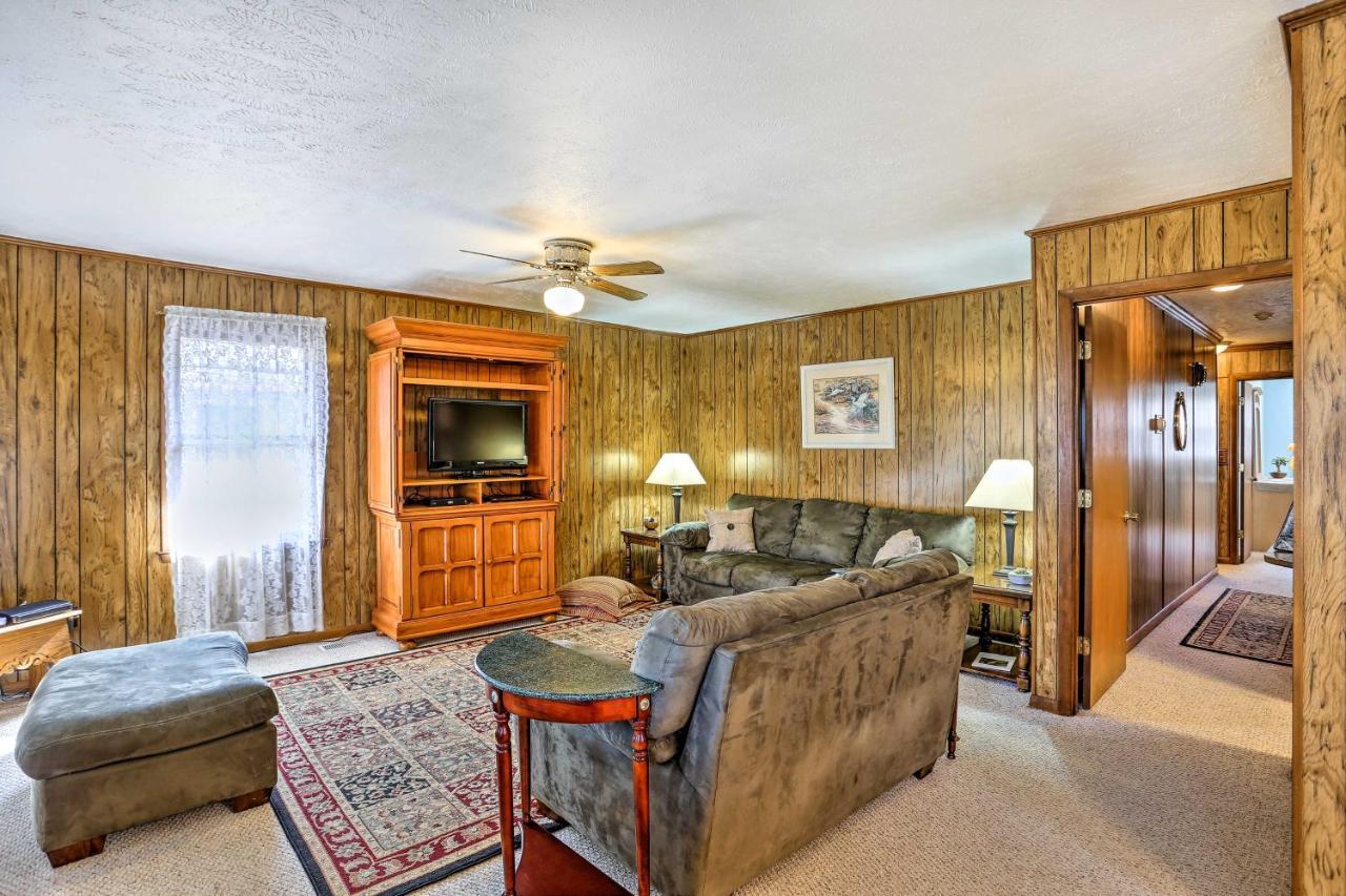 Lake Waccamaw Home With Fenced Yard And Shared Pier! Экстерьер фото